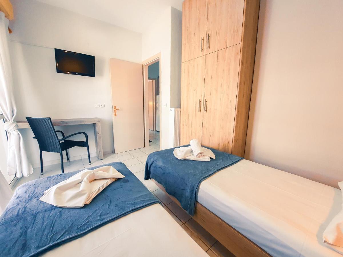Rooms Anastasia Paralia Exterior photo