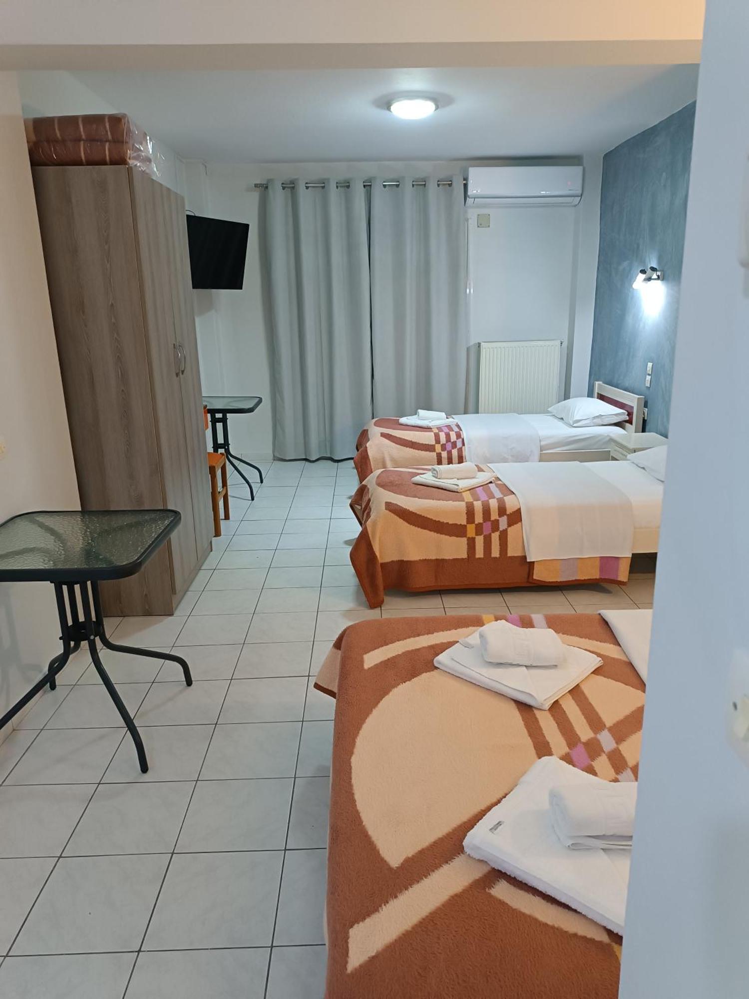 Rooms Anastasia Paralia Exterior photo