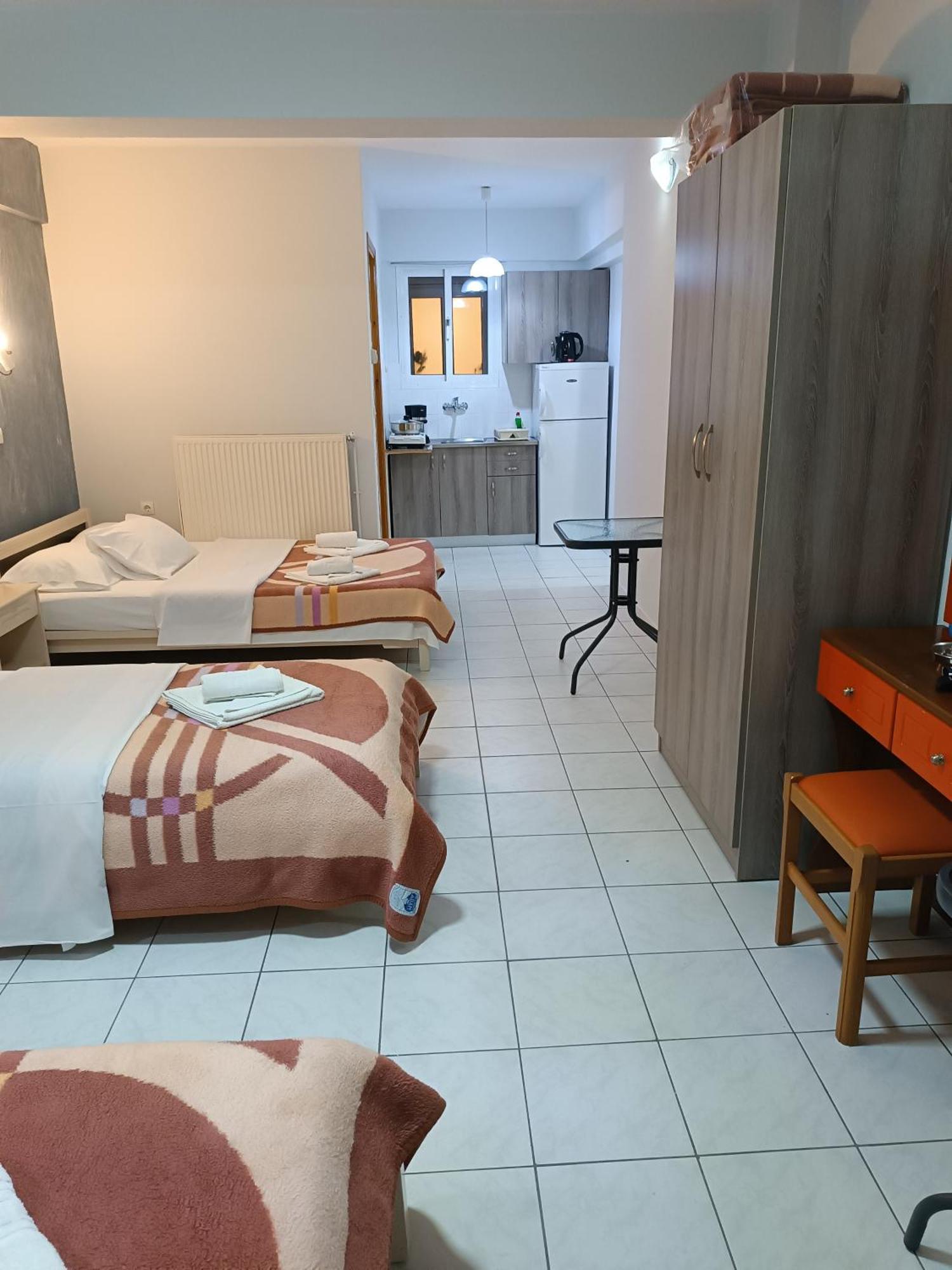 Rooms Anastasia Paralia Exterior photo